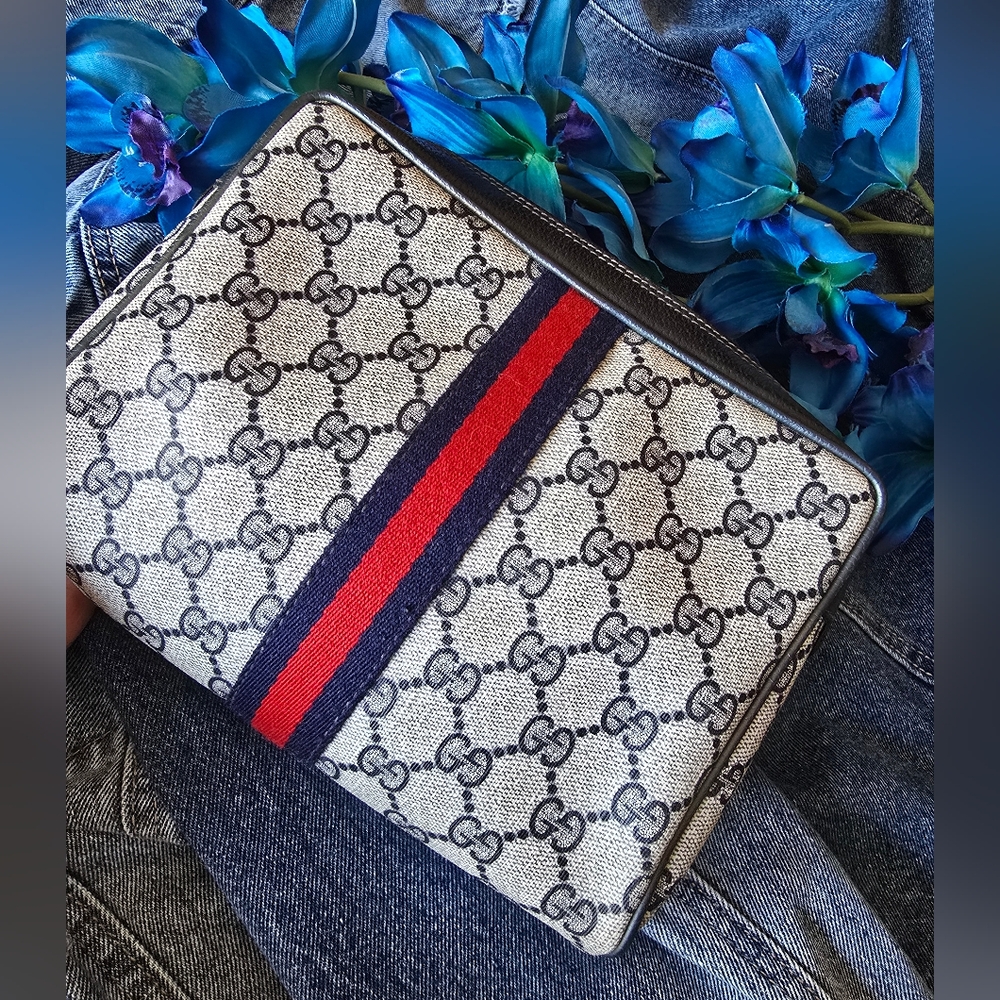 Authentic Gucci GG Beige and Navy Monogram Pouch